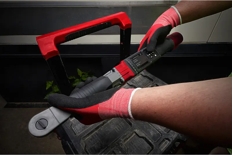 Aku 3/8" digitální ráčnový utahovák M12 ONEFTR38-201C, ONEKEY, 135,6 Nm, momentová ráčna, 1x aku M12 B2 + M12 C12 C, 4933464967 (MI4933464967)